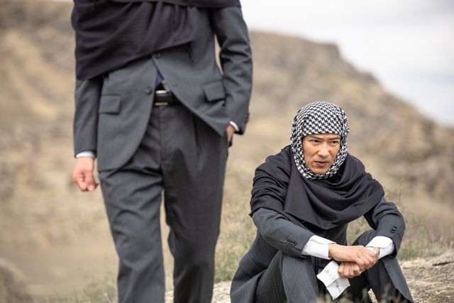 「VIVANT」佐野公安部長が“真実”を明かす…第15話場面写真（ネタバレあり）（27枚目）