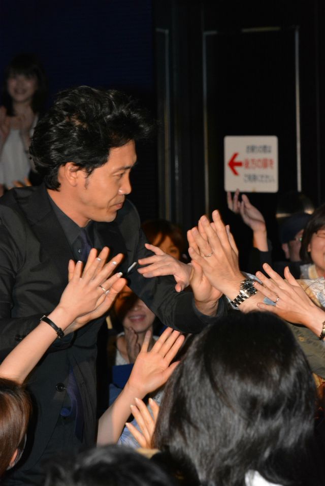 『探偵はBARにいる』第3弾製作決定！　大泉洋は「第4弾も同時に作ろう」と意欲満々！　画像ギャラリー（6枚目）