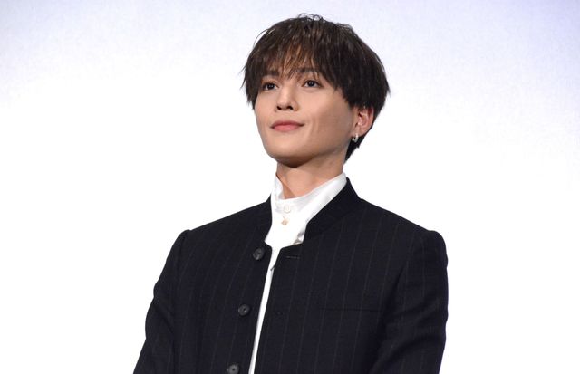 八木勇征が福本莉子をエスコートのサプライズ！『隣のステラ』完成披露舞台挨拶（14枚目）