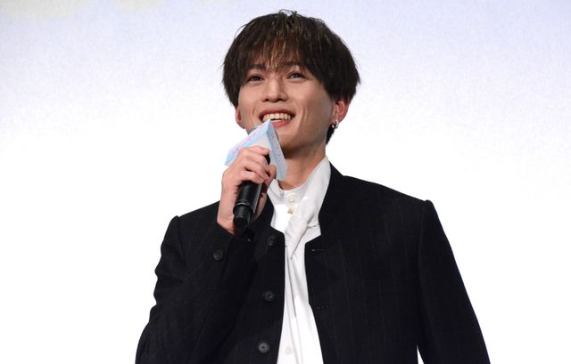 八木勇征が福本莉子をエスコートのサプライズ！『隣のステラ』完成披露舞台挨拶（20枚目）