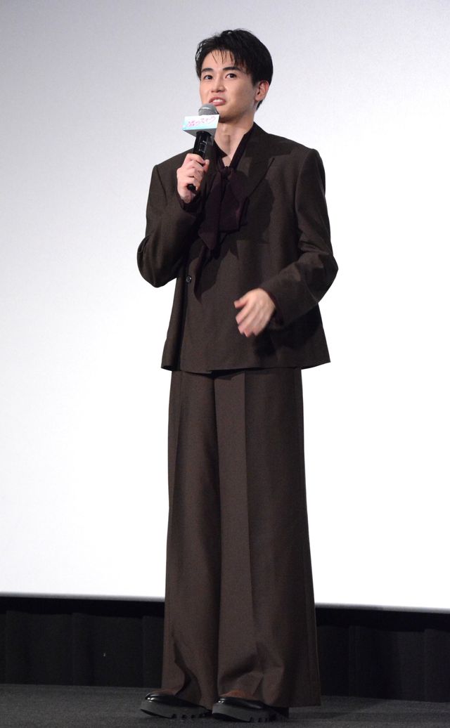 八木勇征が福本莉子をエスコートのサプライズ！『隣のステラ』完成披露舞台挨拶（23枚目）