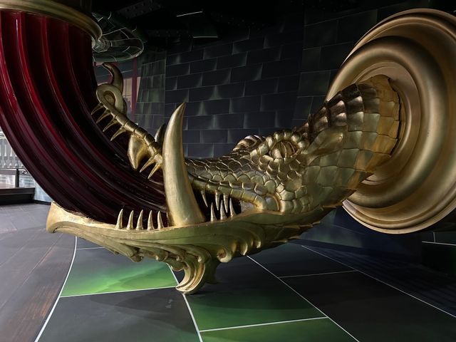 世界初！ハリー・ポッター「魔法省」の巨大セットが東京に（4枚目）