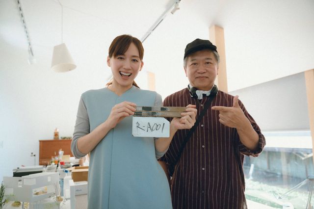 映画『箱の中の羊』メイキングより綾瀬はるか、是枝裕和監督