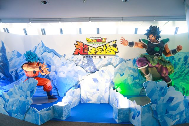 ドラゴンボール超ブロリー超天空塔」はフォトスポットがいっぱい 