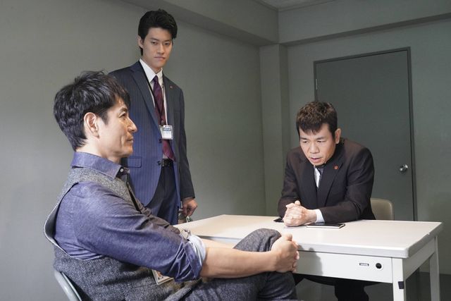 霜降り明星・粗品が野心家のキャリア刑事役！「絶対零度～未然犯罪潜入捜査～」場面カット：フォトギャラリー