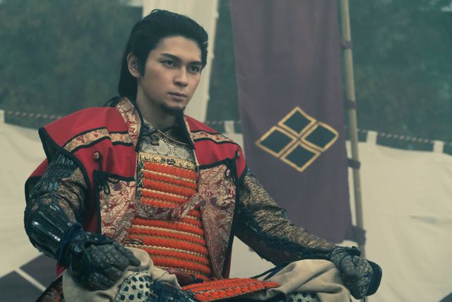眞栄田郷敦演じる武田勝頼、最期の勇姿「どうする家康」第26回：フォトギャラリー