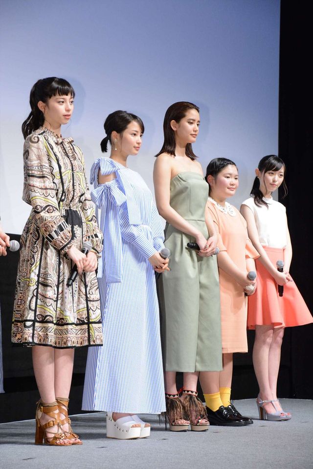 天海祐希、広瀬すずら若手女優陣を監視?!　「何かが勃発しないかと目を光らせていた」　画像ギャラリー（3枚目）