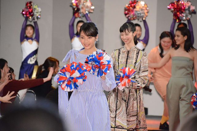 天海祐希、広瀬すずら若手女優陣を監視?!　「何かが勃発しないかと目を光らせていた」　画像ギャラリー（9枚目）