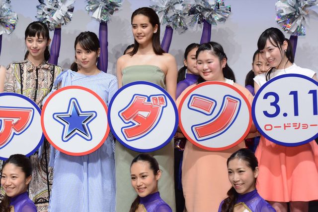 天海祐希、広瀬すずら若手女優陣を監視?!　「何かが勃発しないかと目を光らせていた」　画像ギャラリー（14枚目）