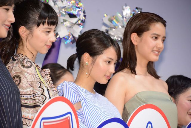 天海祐希、広瀬すずら若手女優陣を監視?!　「何かが勃発しないかと目を光らせていた」　画像ギャラリー（18枚目）