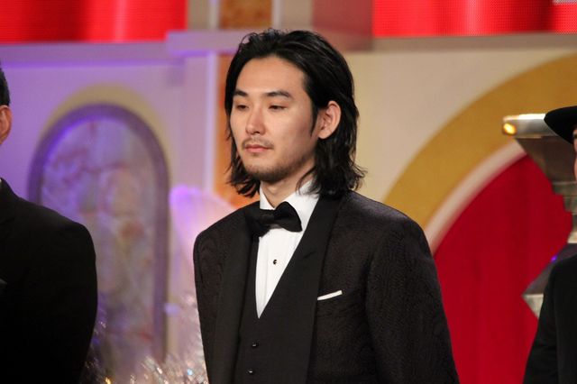 リリー・フランキーが最優秀助演男優賞を受賞！「日本アカデミー賞授賞式」フォトギャラリー：フォトギャラリー