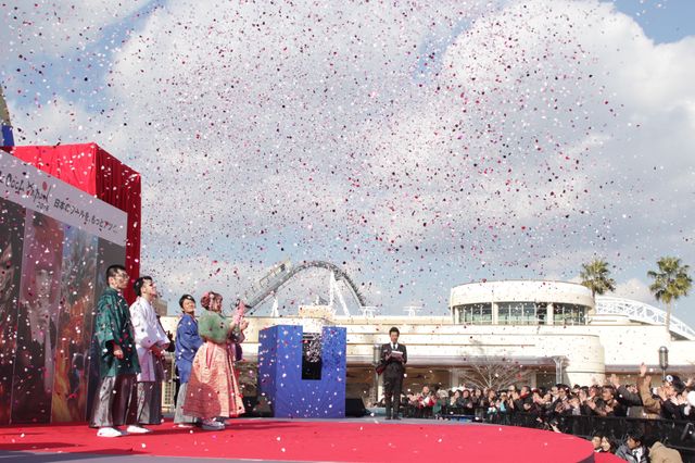 きゃりーぱみゅぱみゅが人力車に乗って登場！「ユニバーサル・クールジャパン2016」オープニング・セレモニーギャラリー（4枚目）