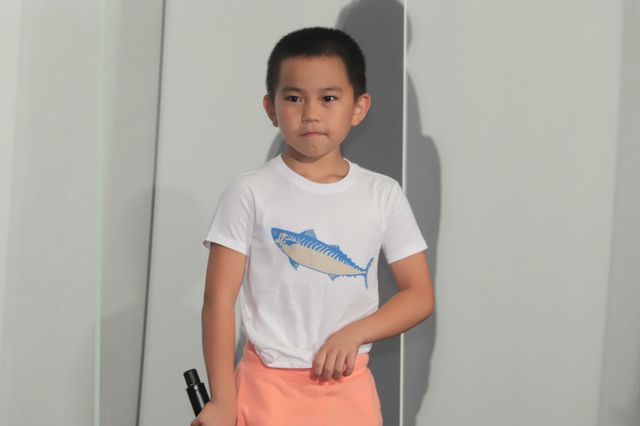 番家一路、原田琥之佑、草なぎ剛、尾野真千子ら登壇！映画『サバカン SABAKAN』初日舞台あいさつ（15枚目）