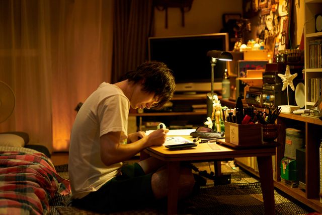 菅田将暉＆有村架純が海で自撮り！『花束みたいな恋をした』新場面写真＜9点＞（6枚目）