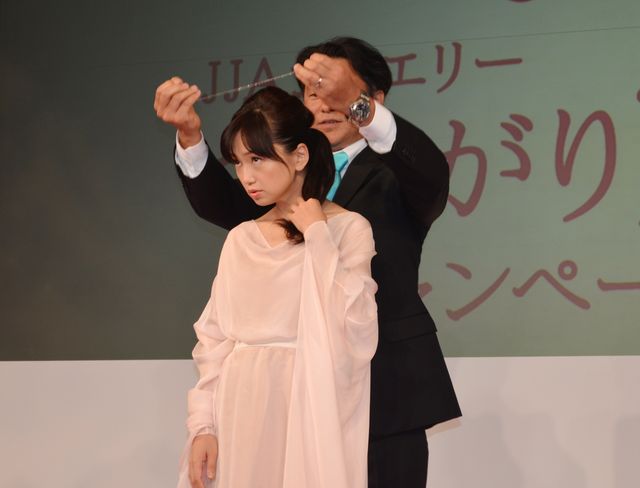 永作博美がウーマンオブザイヤーに！授賞式フォトギャラリー（3枚目）