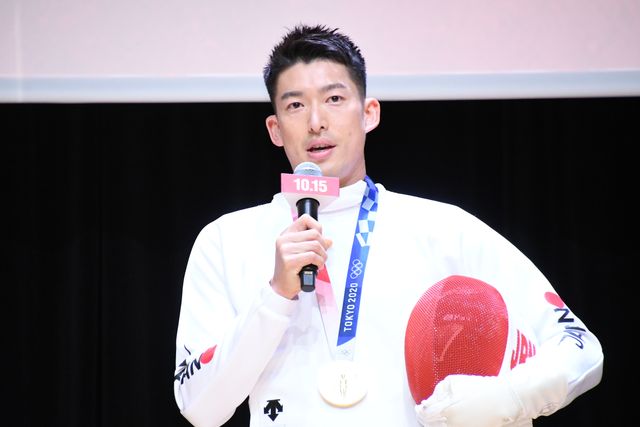 岡田准一がフェンシング体験に熱中！『燃えよ剣』公開記念スペシャルトークイベント（3枚目）