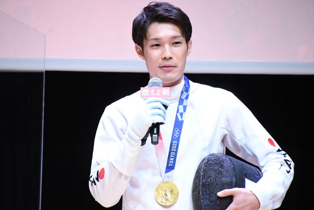 岡田准一がフェンシング体験に熱中！『燃えよ剣』公開記念スペシャルトークイベント（4枚目）