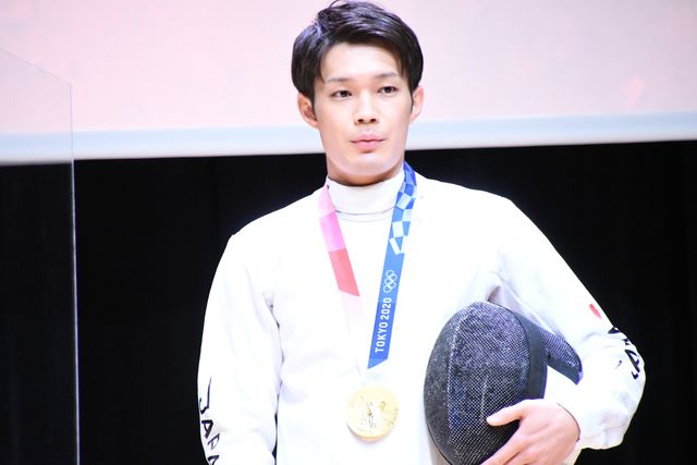 岡田准一がフェンシング体験に熱中！『燃えよ剣』公開記念スペシャルトークイベント（8枚目）