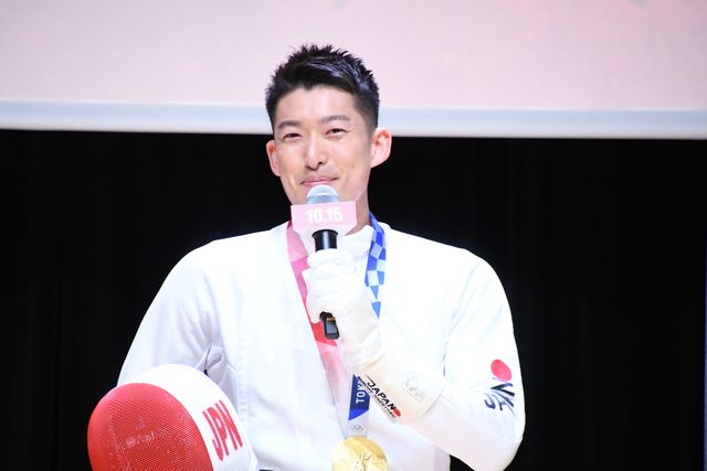 岡田准一がフェンシング体験に熱中！『燃えよ剣』公開記念スペシャルトークイベント（9枚目）
