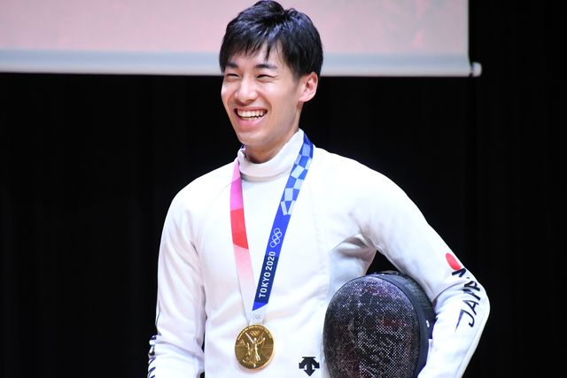 岡田准一がフェンシング体験に熱中！『燃えよ剣』公開記念スペシャルトークイベント（11枚目）