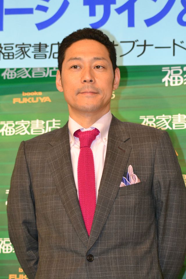 東野コージ、初エッセイ本出版に、万が一売れたら芸人仲間にごちそうしたいと感謝！　画像ギャラリー（4枚目）