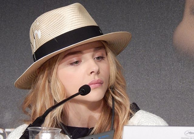 クロエ・グレース・モレッツ、初カンヌで堂々会見！フォトギャラリー（8枚目）