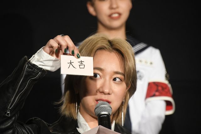 キャスト集合！『ベイビーわるきゅーれ 2ベイビー』公開記念舞台あいさつ（5枚目）