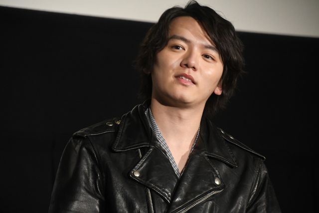 キャスト集合！『ベイビーわるきゅーれ 2ベイビー』公開記念舞台あいさつ（7枚目）