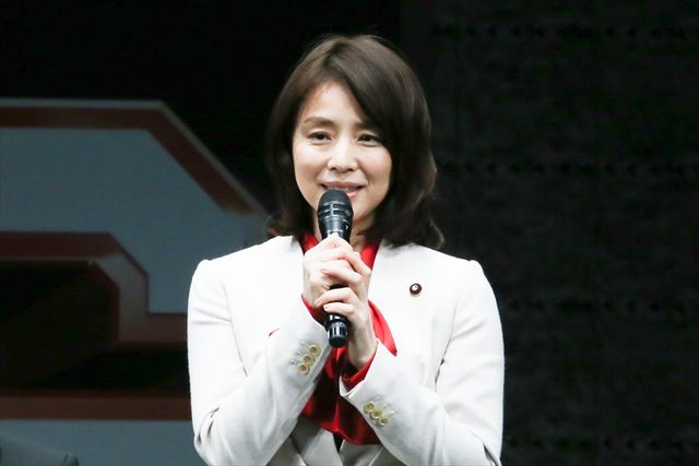 菜々緒、麗しいスーツ姿で抜群のスタイル！ドラマ「BG～身辺警護人～」プレミアム試写会＆制作発表記者会見（11枚目）