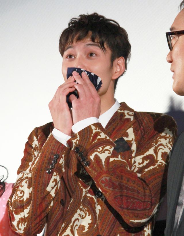 岡田将生、汗止まらず！映画『オー!ファーザー』舞台あいさつフォトギャラリー：フォトギャラリー