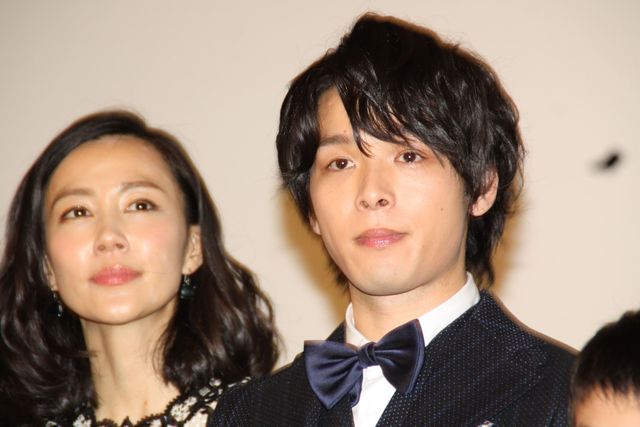 中村倫也＆佐々木希＆市原隼人＆木村佳乃が集結！『星ガ丘ワンダーランド』初日舞台あいさつフォトギャラリー（7枚目）