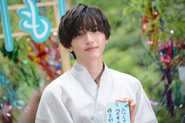 道枝駿佑と福本莉子の浴衣姿！全身ショットも！：フォトギャラリー