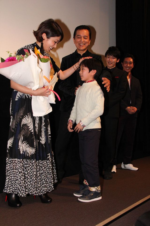 平山あや、8年ぶり主演映画『いしゃ先生』初日舞台あいさつ（5枚目）