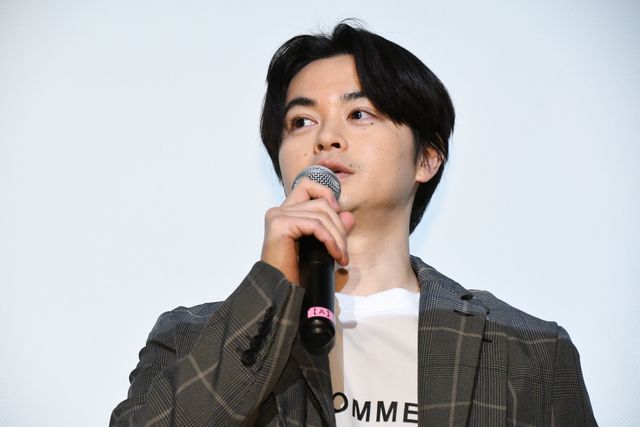 瀬戸康史、河合優実、城定秀夫監督が登壇！映画『愛なのに』公開記念舞台あいさつ（4枚目）