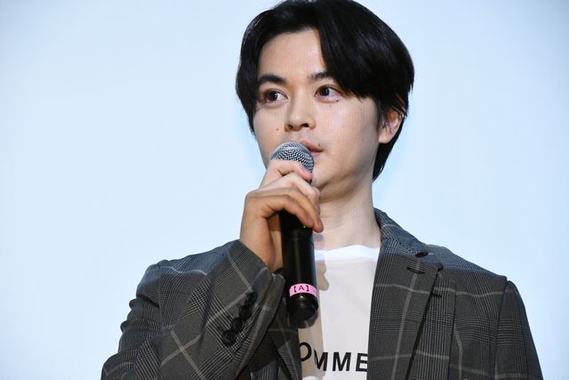 瀬戸康史、河合優実、城定秀夫監督が登壇！映画『愛なのに』公開記念舞台あいさつ（5枚目）