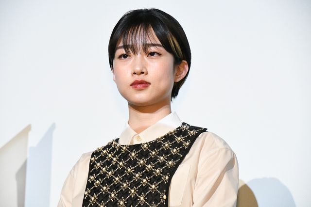 瀬戸康史、河合優実、城定秀夫監督が登壇！映画『愛なのに』公開記念舞台あいさつ（8枚目）