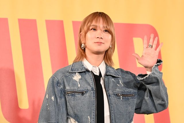 “ベビわる”伊澤彩織のフォトブック！「伊澤彩織PHOTO BOOK PLAYer 1」発売記念イベント〈20枚〉（19枚目）