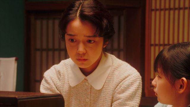 安子とるいの笑顔…「カムカムエヴリバディ」第33回の場面写真（5枚目）