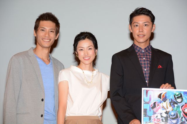 デカレンジャー復活！　10年ぶりの変身シーンに号泣!?　画像ギャラリー（2枚目）