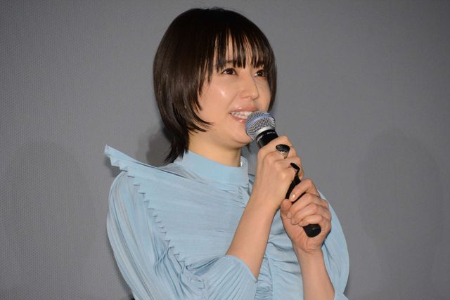 木村拓哉、長澤まさみがテープカット！映画『マスカレード・ホテル』初日舞台挨拶：フォトギャラリー