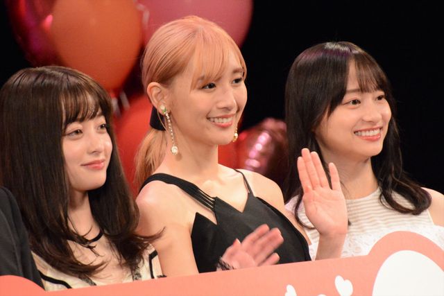 キャスト集結！『かぐや様は告らせたい　～天才たちの恋愛頭脳戦～　ファイナル』完成披露舞台あいさつ（8枚目）