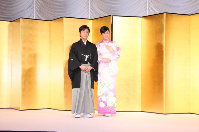 片岡愛之助＆藤原紀香が結婚会見！指輪もキラリ　フォトギャラリー（12枚目）