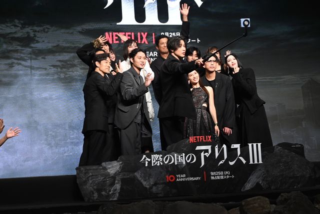 土屋太鳳、三吉彩花、玉城ティナら美の競演「今際の国のアリス」シーズン3グローバルファンイベント（2枚目）