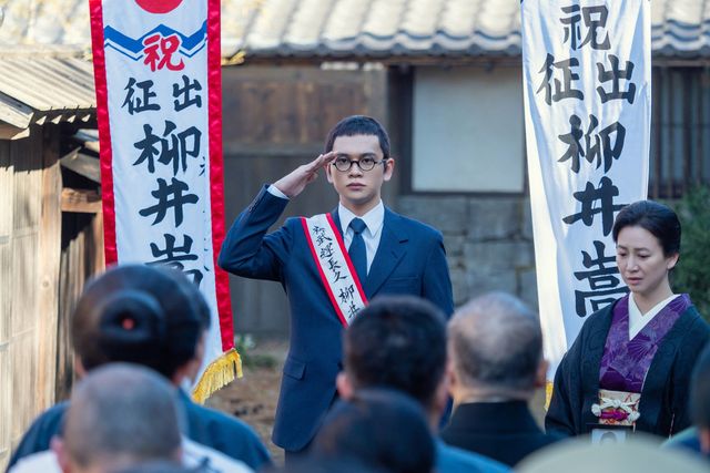 走り出すのぶ（今田美桜）…「あんぱん」第10週「生きろ」第50回（2枚目）