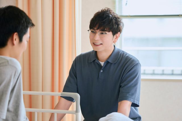 【ネタバレ】杉田雷麟が熱演　松本潤主演・日曜劇場「19番目のカルテ」第2話場面写真：フォトギャラリー