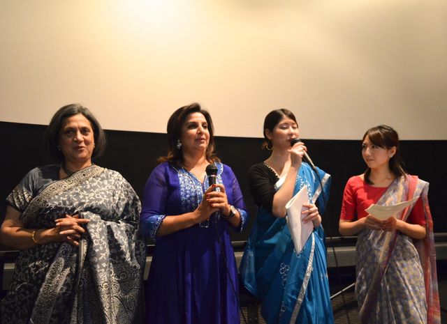 『恋する輪廻　オーム・シャンティ・オーム』初日舞台あいさつ（6枚目）