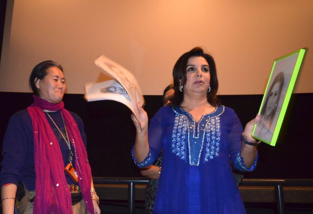 『恋する輪廻　オーム・シャンティ・オーム』初日舞台あいさつ（13枚目）