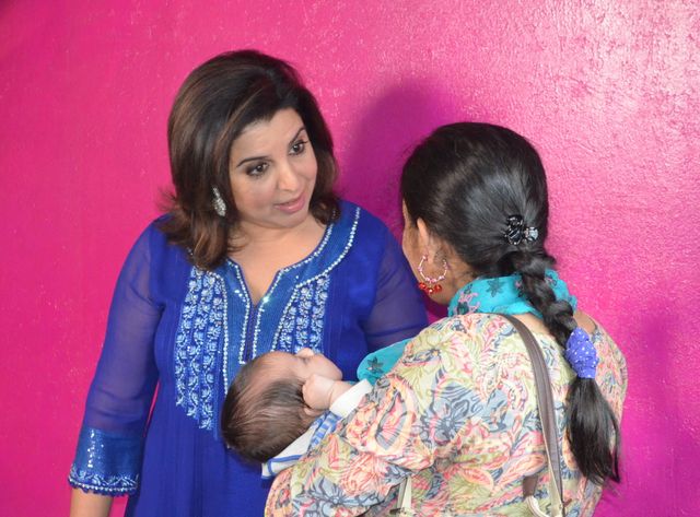 『恋する輪廻　オーム・シャンティ・オーム』初日舞台あいさつ（21枚目）