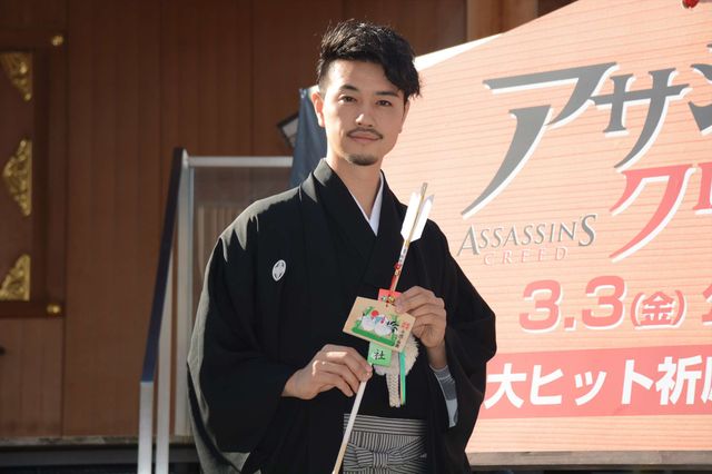 斎藤工、今年の目標は…キノコ栽培！映画『アサシン　クリード』大ヒット祈願イベントフォトギャラリー：フォトギャラリー