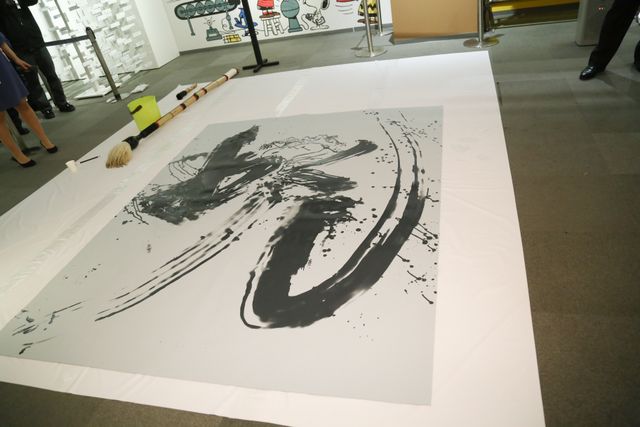 安藤美姫、スヌーピー愛さく裂！「スヌーピー×おもしろサイエンスアート展『SNOOPY FANTARATION』」オープニングイベント（4枚目）